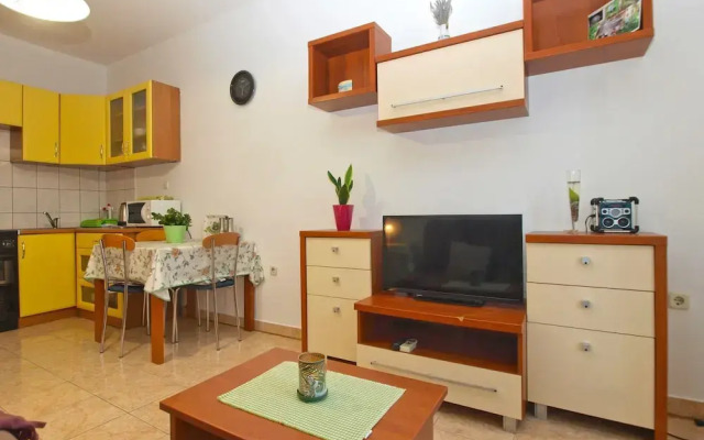 Apartment 397