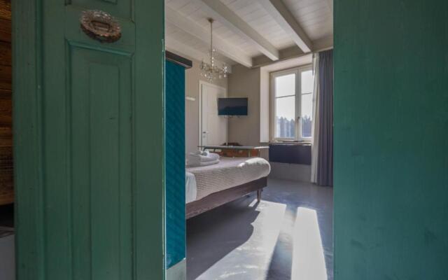 Cabanon Urban Apartments