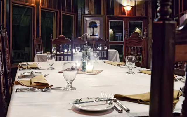 Chan Chich Lodge