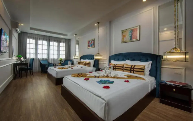 Splendid Star Grand  & Spa