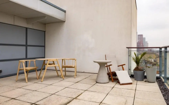 The London Secret - Captivating 2bdr Apartment With Terrace