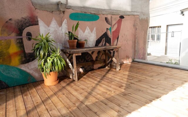 Loft With 4 Bedrooms, Terrace, Very Close to Paris