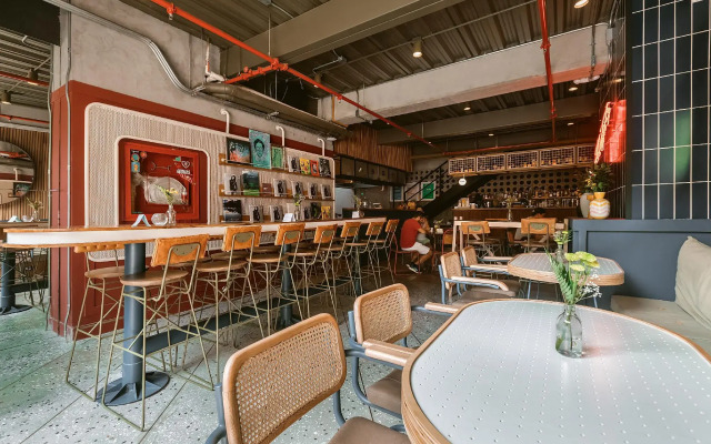 The Somos Hotel