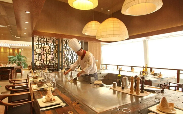 Top Elites City Resort Spa Hotel