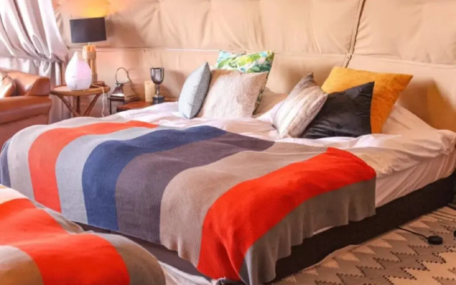 Yufuin Onsen Glaming Comorebi