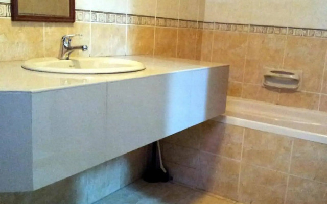 KK-Suites Residence @ Marina Court