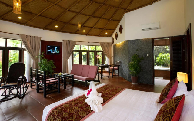 VietStar Resort & Spa