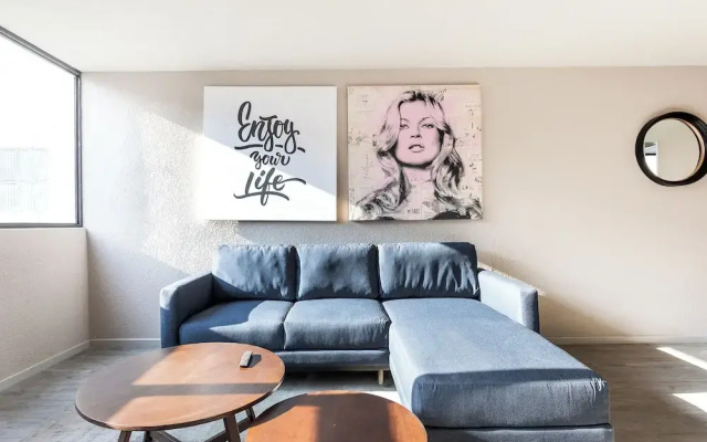 Stylish 2BR in Roma - Parking- Wifi- Sleeps 6