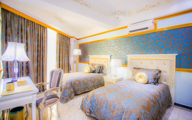 Lace Boutique Hotel