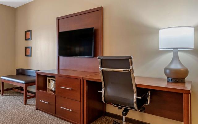 Comfort Suites Manheim - Lancaster