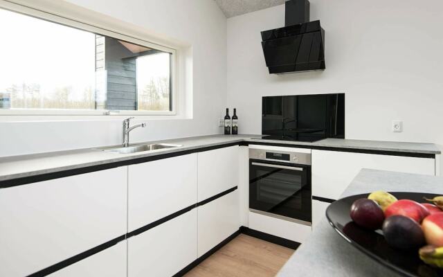 Charming Holiday Home With Private Whirlpool at Jutland