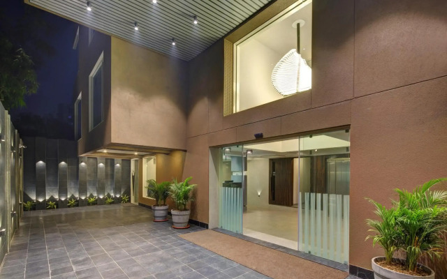 Hotel Carrefour