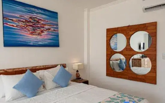 Komodo Suites Downtown Managed by CPM Bali