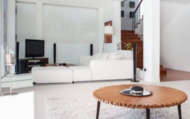 3 Bedroom Sea View Villa Sea Shore