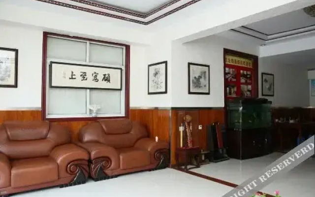 曲阜双龙商务酒店