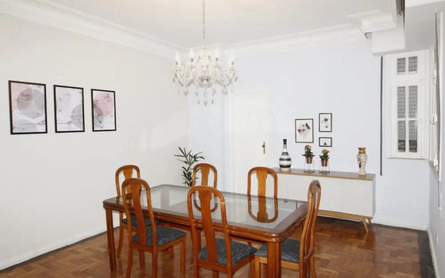 2 Minutes From Copacabana Beach A306