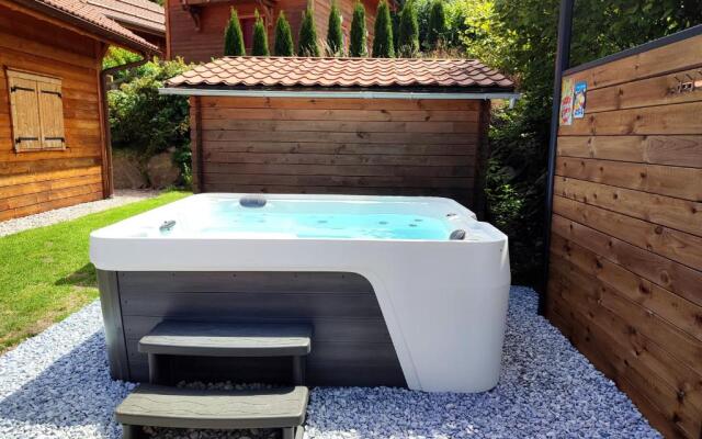 ⁂⁂ LE NID DE PIERRE & JULIE [CLEDICIHOME] 2 pas du centre ville / SPA & TERASSE AMENAGEE ⁂⁂