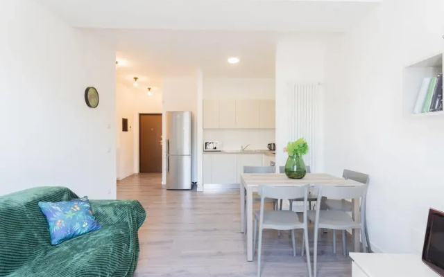 Co-c933-ggar24c4 - Central Green Apartment