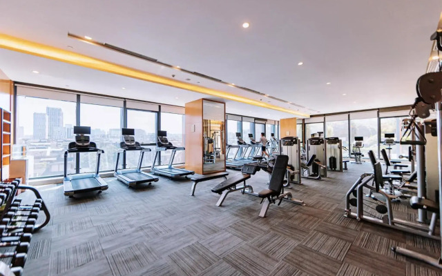 Crowne Plaza Yibin by IHG