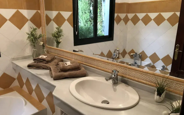 Villa Boutique Banus