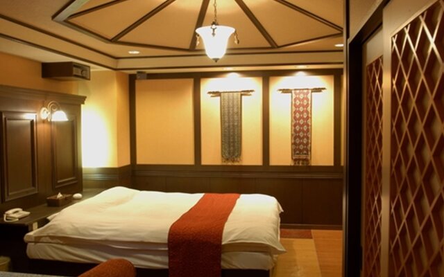 HOTEL cache - Adults Only