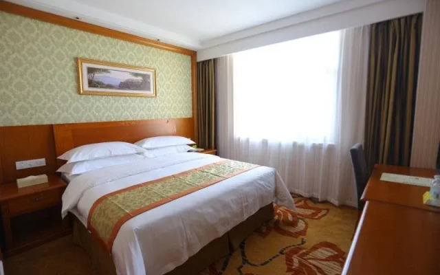 Vienna Hotel Yantai Taishan Road Branch