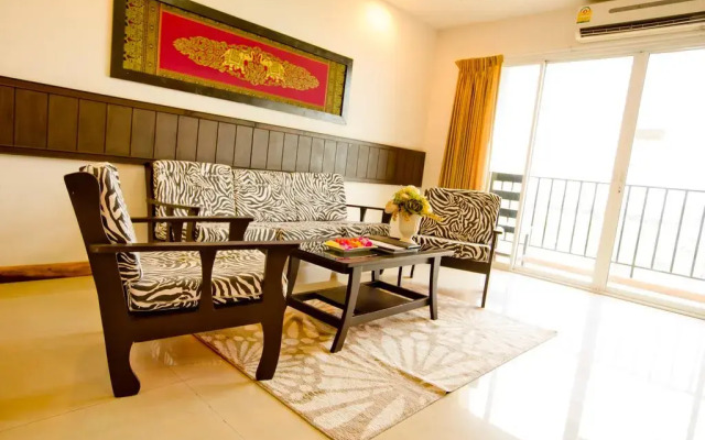 Sinsuvarn Airport Suite