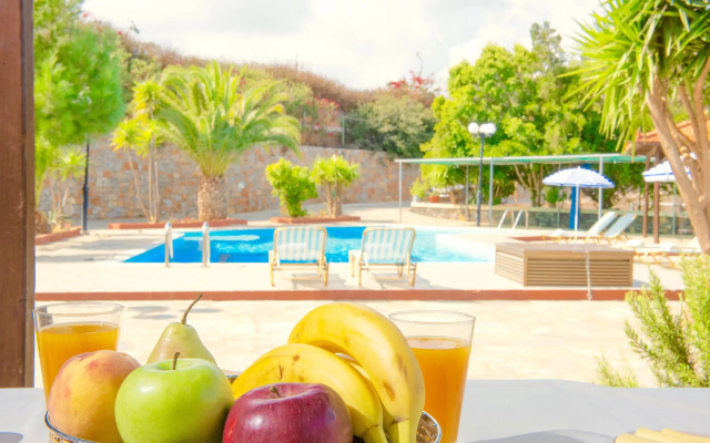 Villa Apollo With Private Pool And Tennis Court