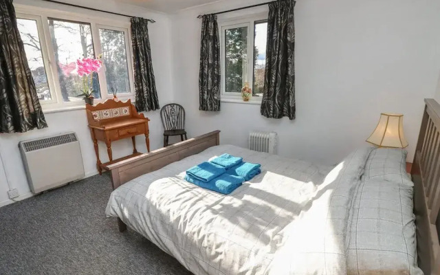 Flat 2, Clifton Gardens