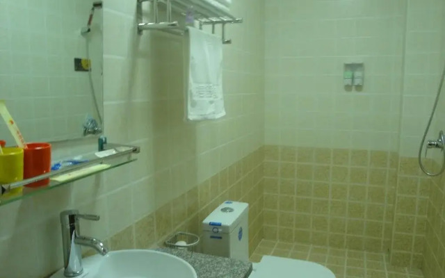 No. 18 Comfort Hotel