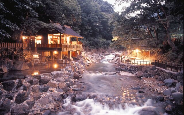 Okutone Onsen Hotel Sunbird