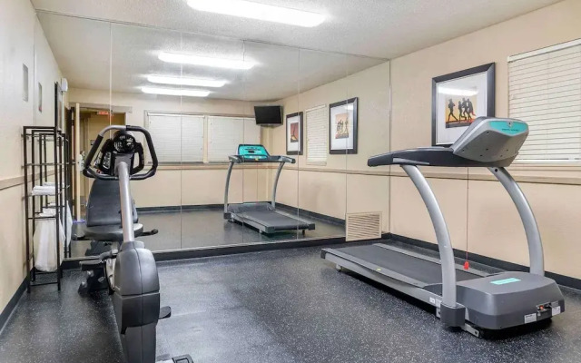 Extended Stay America Detroit Warren