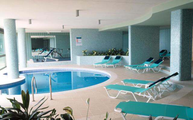 Madeira Regency Cliff