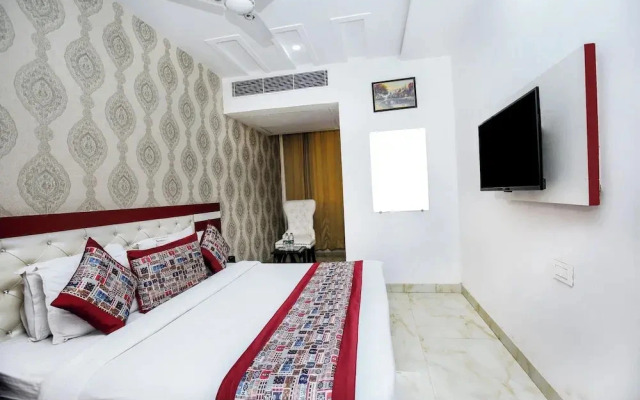 Hotel A Star - 50 Meter from Golden temple