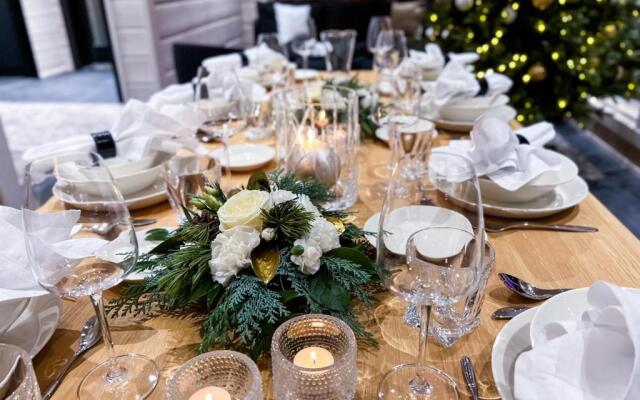 Santa's Luxury Boutique Villa - Santa Claus Village