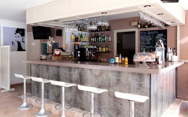 Baulo Mar Suites
