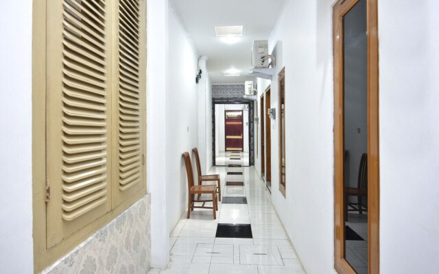 Golden Inn 2 by OYO Rooms