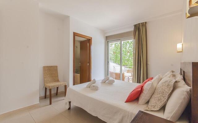 Villa Alcanada Lighthouse