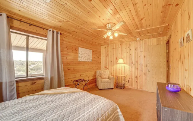 Mtn & Golf Course Views: Payson Retreat!