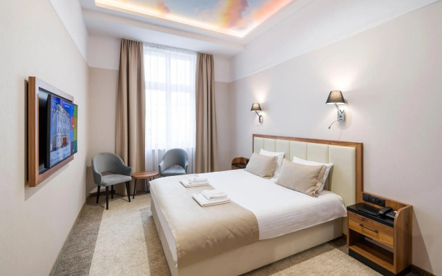 Sky Hotel Kraków
