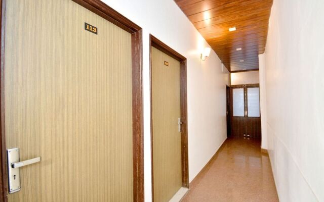 OYO 39867 Hotel arora inn