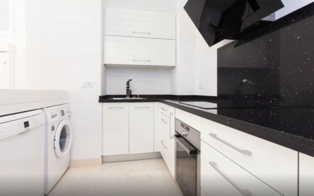 Holi-Rent Duplex Descalzos D