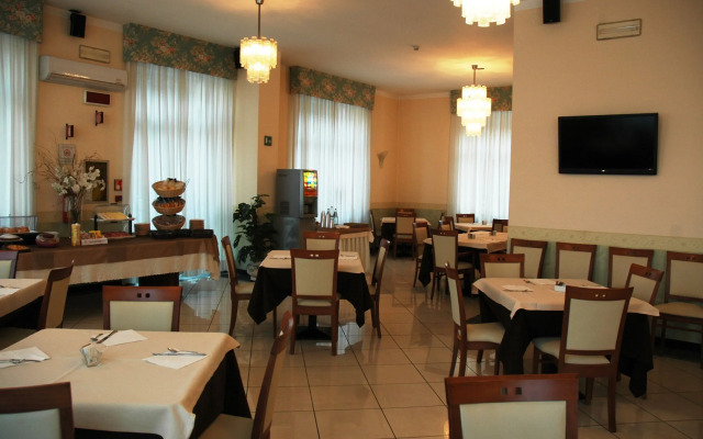 Hotel Promessi Sposi