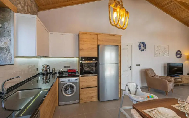 Beyza- Fethiye'de 2+1 Jakuzili Villa