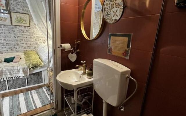 Lovely 1 Bedroom Studio in the Heart of Old Part of Termini Imerese