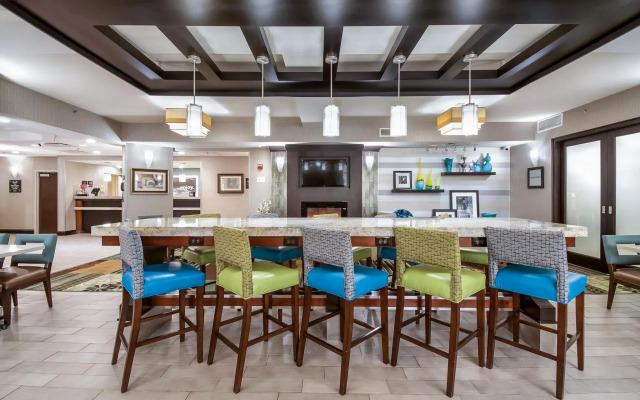 Hampton Inn Columbus-West