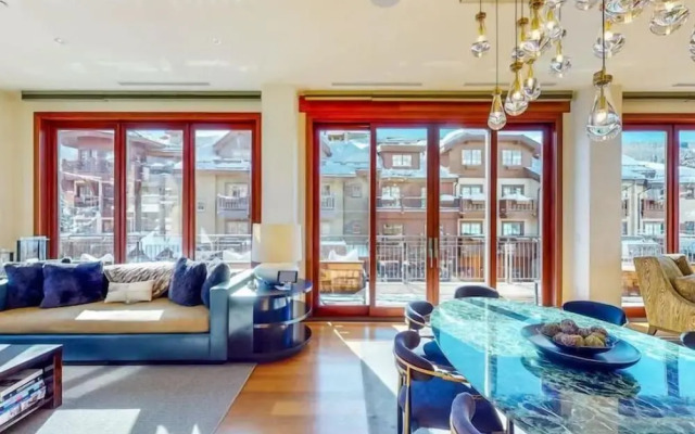 Platinum Vail Solaris 3 Bedroom Vacation Rental Set at the Base of the Mountain Just Steps From the Gondola