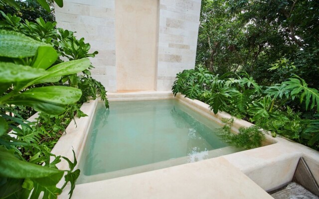 Santomar Tulum A102 By Lockey