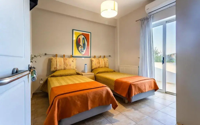Kitries Summer Getaway - Eden Cozy Suite