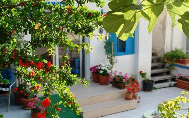 Kusadasi Guest House